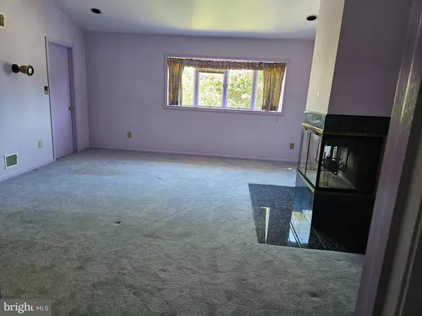 Bethesda, MD 20817,7704 GERANIUM ST