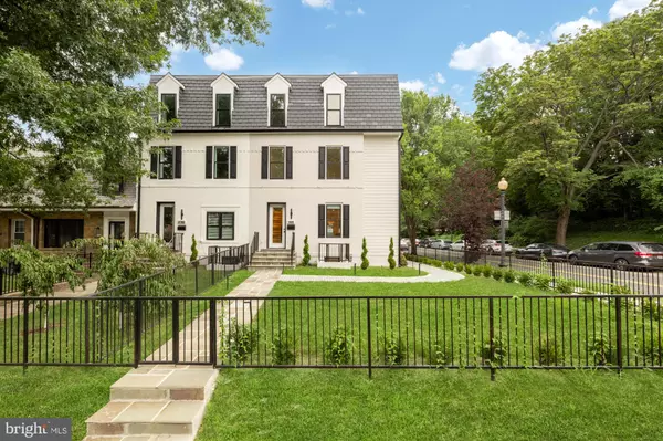 1600 37TH ST NW, Washington, DC 20007