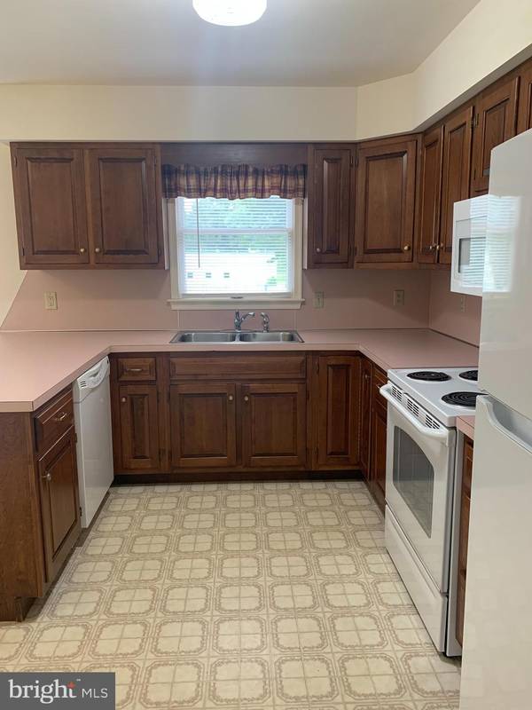 Greencastle, PA 17225,207 N LINDEN AVE.