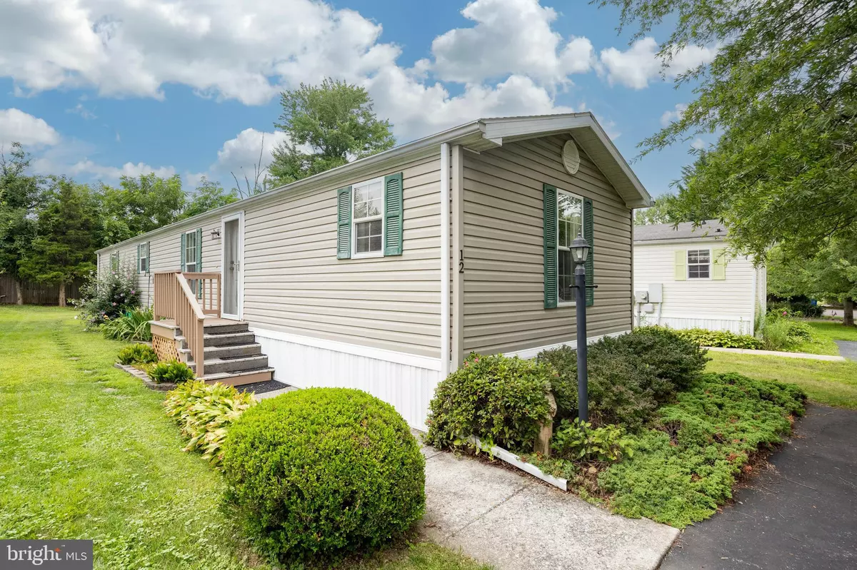 Phoenixville, PA 19460,12 ROSEWOOD LN