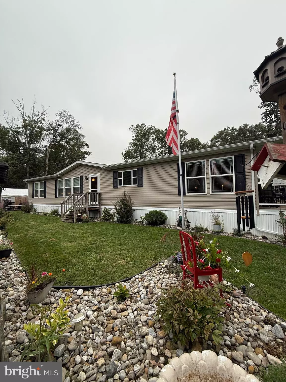 Pittsgrove, NJ 08318,117 MIDDLE DRIVE #117