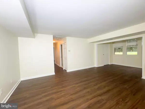 Columbia, MD 21045,9641 WHITEACRE RD #A-3