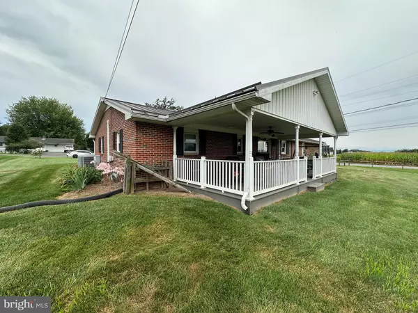 Greencastle, PA 17225,711 LEE DRIVE