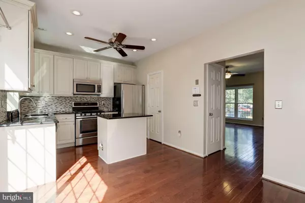 Alexandria, VA 22306,7238 STOVER CT
