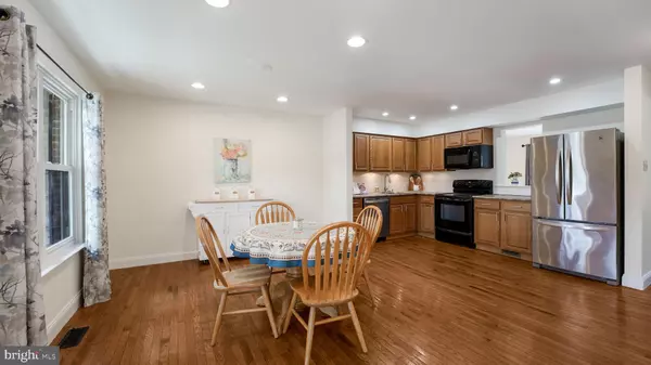 Schwenksville, PA 19473,212 LAUREEN RD #