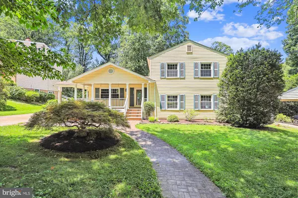 2234 SENSENEY LN, Falls Church, VA 22043