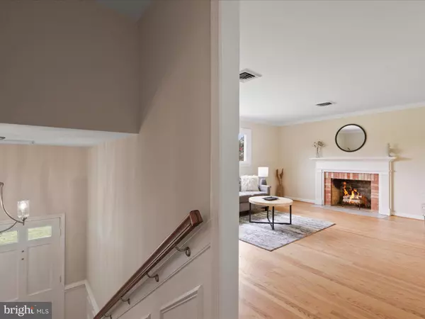 Alexandria, VA 22309,4417 LAUREL RD