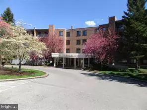 Penn Valley, PA 19072,1655 OAKWOOD DR #N217