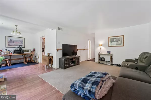 Chadds Ford, PA 19317,815 PAINTERS XING #815