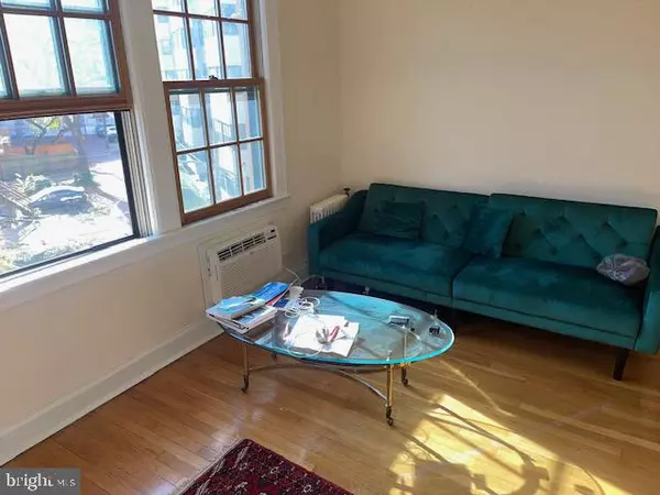 Washington, DC 20009,2040-2040 BELMONT RD NW #423