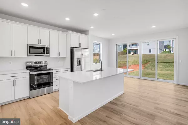 Orange, VA 22960,513 ASTER LN