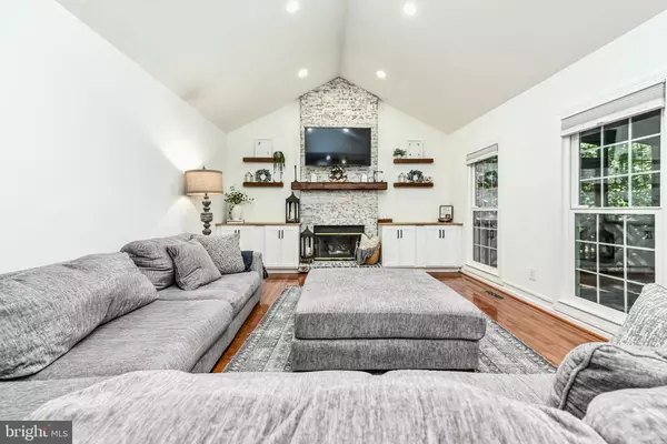 Manassas, VA 20110,9521 VINNIA CT