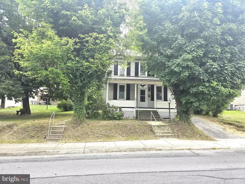 532 E FREEDOM AVE, Burnham, PA 17009