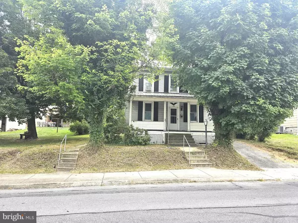 532 E FREEDOM AVE, Burnham, PA 17009