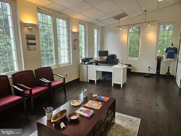 3919 BLENHEIM BLVD #83C, Fairfax, VA 22030