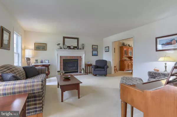 Lebanon, PA 17042,16 BARBERRY LN