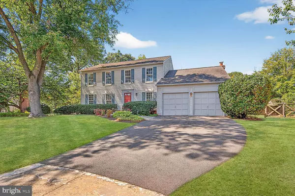 Herndon, VA 20171,2908 ROBIN GLEN CT