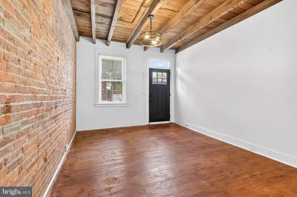 Lancaster, PA 17602,110 N PLUM ST