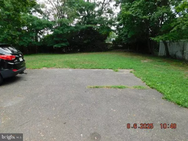 Trenton, NJ 08638,256 EWINGVILLE RD