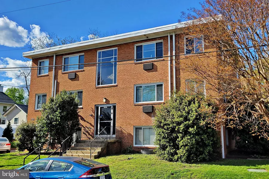 2301 6TH ST S, Arlington, VA 22204