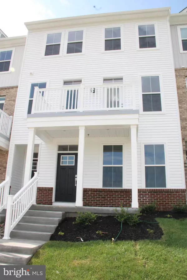 715 PLATINUM DR, Phoenixville, PA 19460
