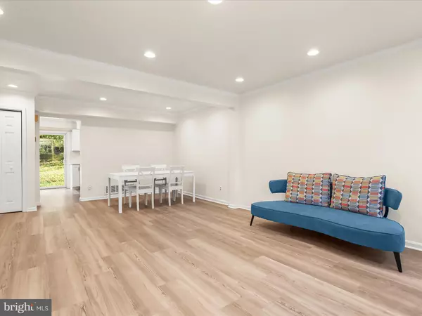 Halethorpe, MD 21227,5757 RICHARDSON MEWS SQ