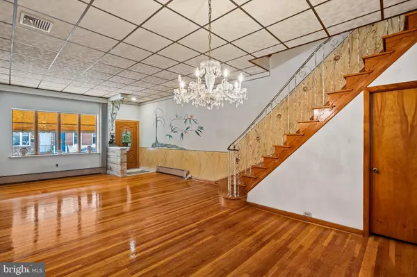 Philadelphia, PA 19148,2320 S 10TH ST