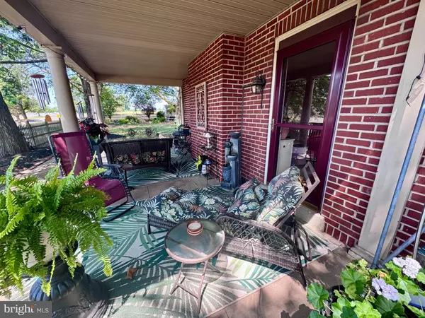 Harleysville, PA 19438,339 MAPLE AVE #