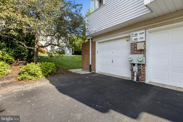 Newark, DE 19711,401 MADELINE CT #121