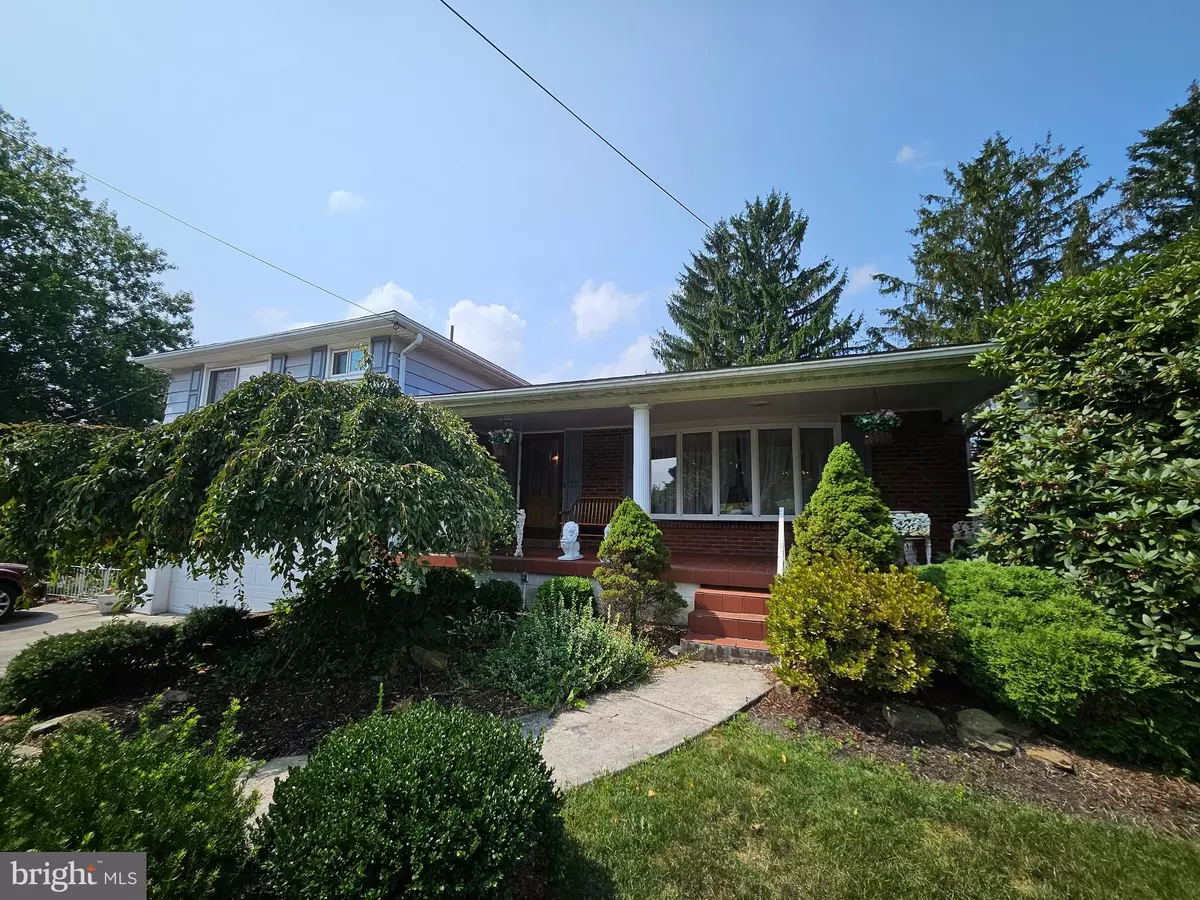 Hollidaysburg, PA 16648,2 ORCHARD VIEW DR