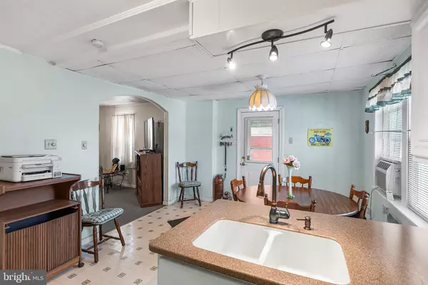 Pottstown, PA 19464,215 N PENN ST