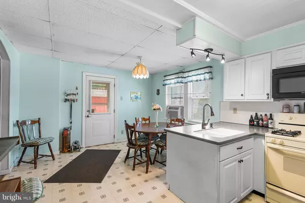 Pottstown, PA 19464,215 N PENN ST