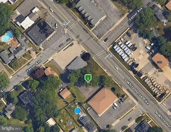 Stratford, NJ 08084,312 N WHITE HORSE PIKE