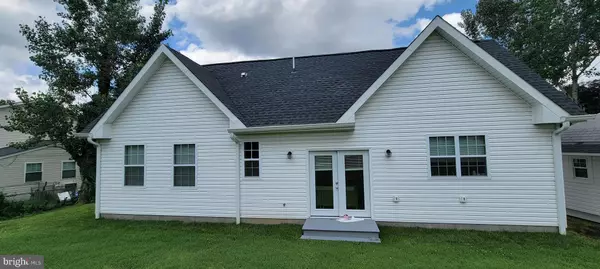 Alexandria, VA 22310,5814 LARPIN LN