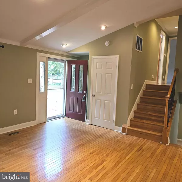 Reston, VA 20191,2509 FOXCROFT WAY
