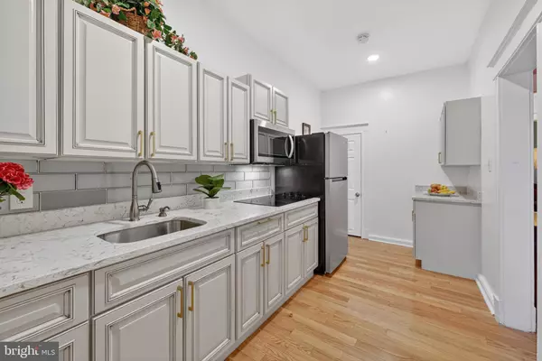 Washington, DC 20001,1720 2ND ST NW