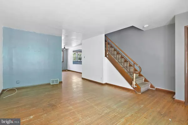 Philadelphia, PA 19142,6734 HARLEY ST