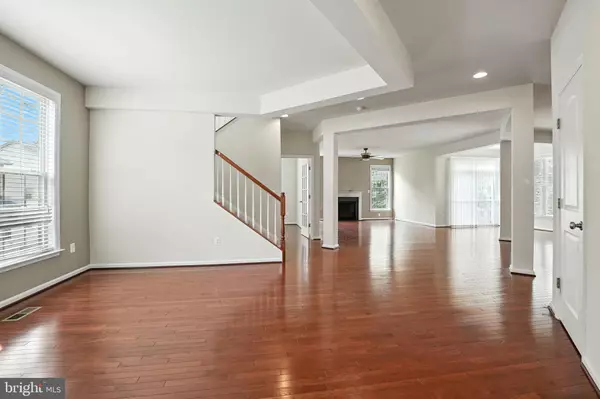 Woodbridge, VA 22193,14762 BELL TOWER RD