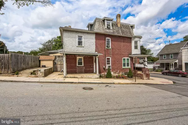 Downingtown, PA 19335,222 BRADFORD AVE