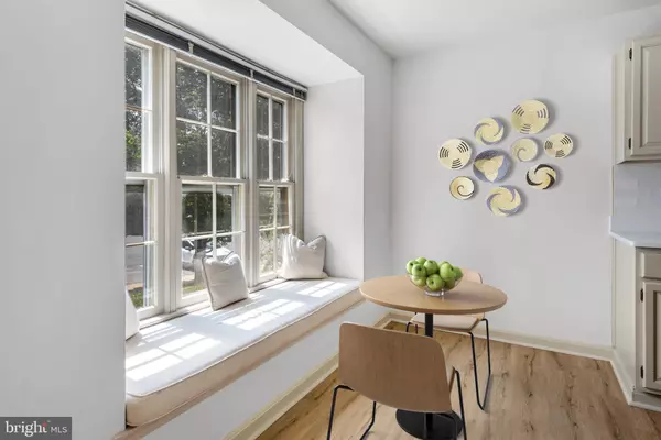 Chevy Chase, MD 20815,4875 CHEVY CHASE DR #159