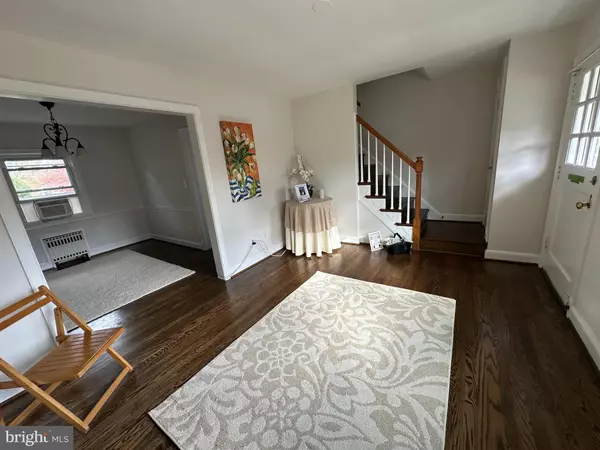 Alexandria, VA 22301,304 E NELSON AVE