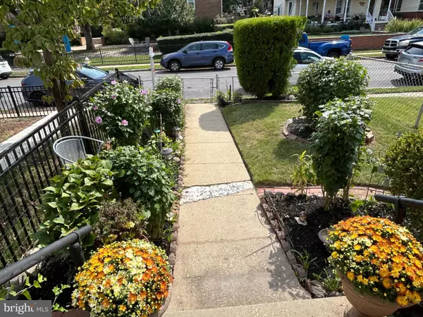 Alexandria, VA 22301,304 E NELSON AVE