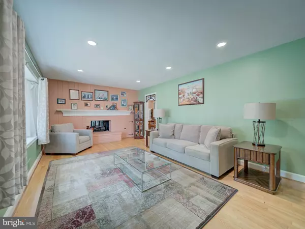 Beltsville, MD 20705,4307 SARASOTA PL