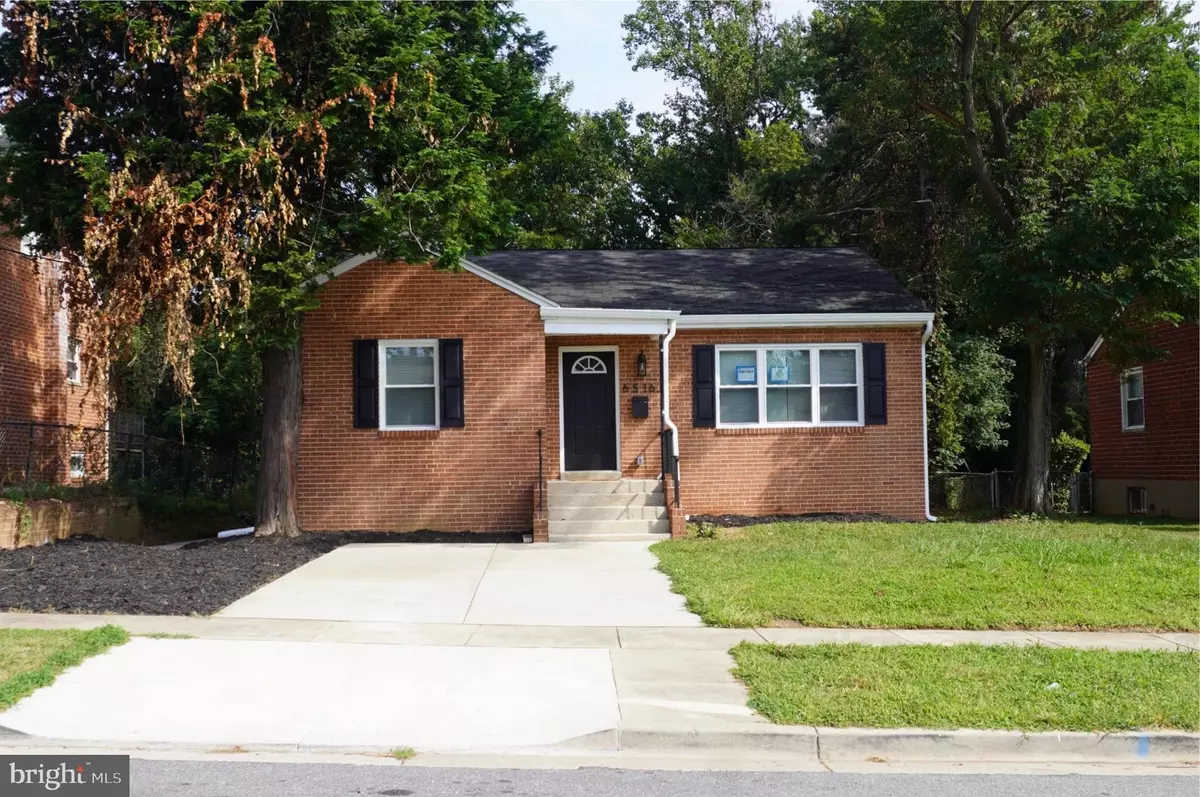 Capitol Heights, MD 20743,6516 ADAK ST