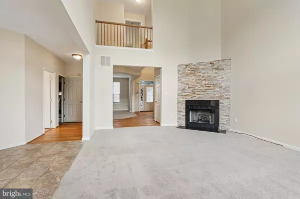 Blackwood, NJ 08012,9 LAWRENCE LN