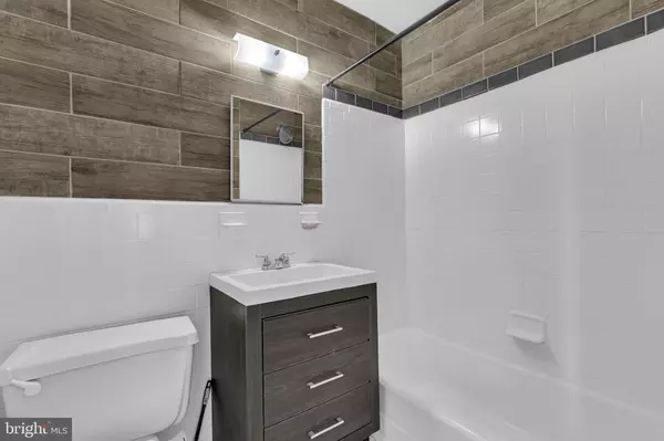 Washington, DC 20020,1907 MARION BARRY AVE SE #303