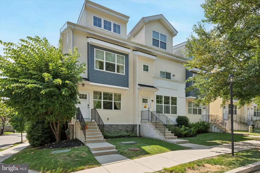 220 WOOD ST, Conshohocken, PA 19428