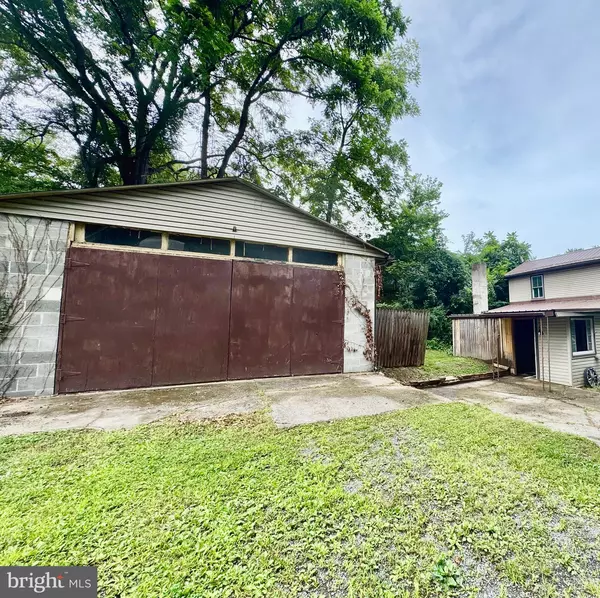 Cumberland, MD 21502,317 E REYNOLDS ST