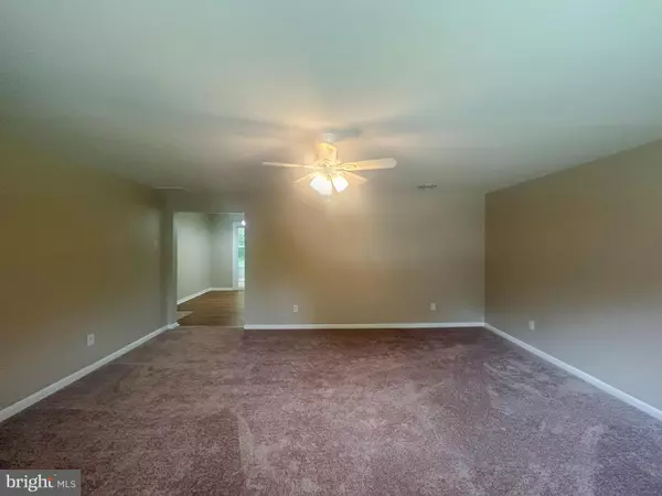 Pennsville, NJ 08070,12 JOHNSTONE ST