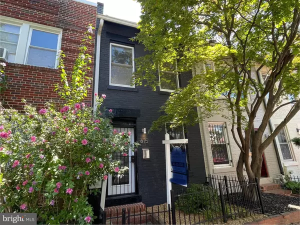 615 14TH PL NE, Washington, DC 20002